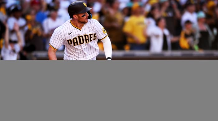 Padres first baseman Brandon Drury hits a go-ahead two-run single in the fifth inning of NLCS Game 2 against the Phillies.
